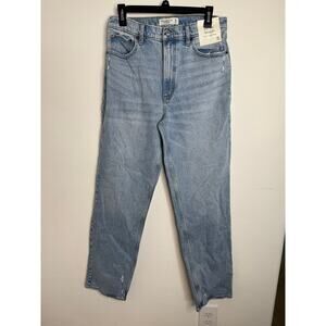 Abercrombie & Fitch Womens Ultra High Rise 90's Straight Jean Size 30 NWT